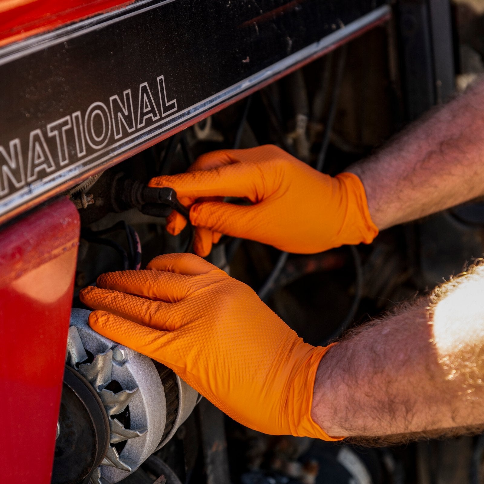 ORANGE NITRILE GLOVES 1000PC PER CARTON SIZE XL IF4003 image 3